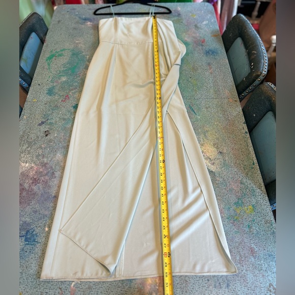 Pastel Seagreen Halston Gown - Picture 10 of 15